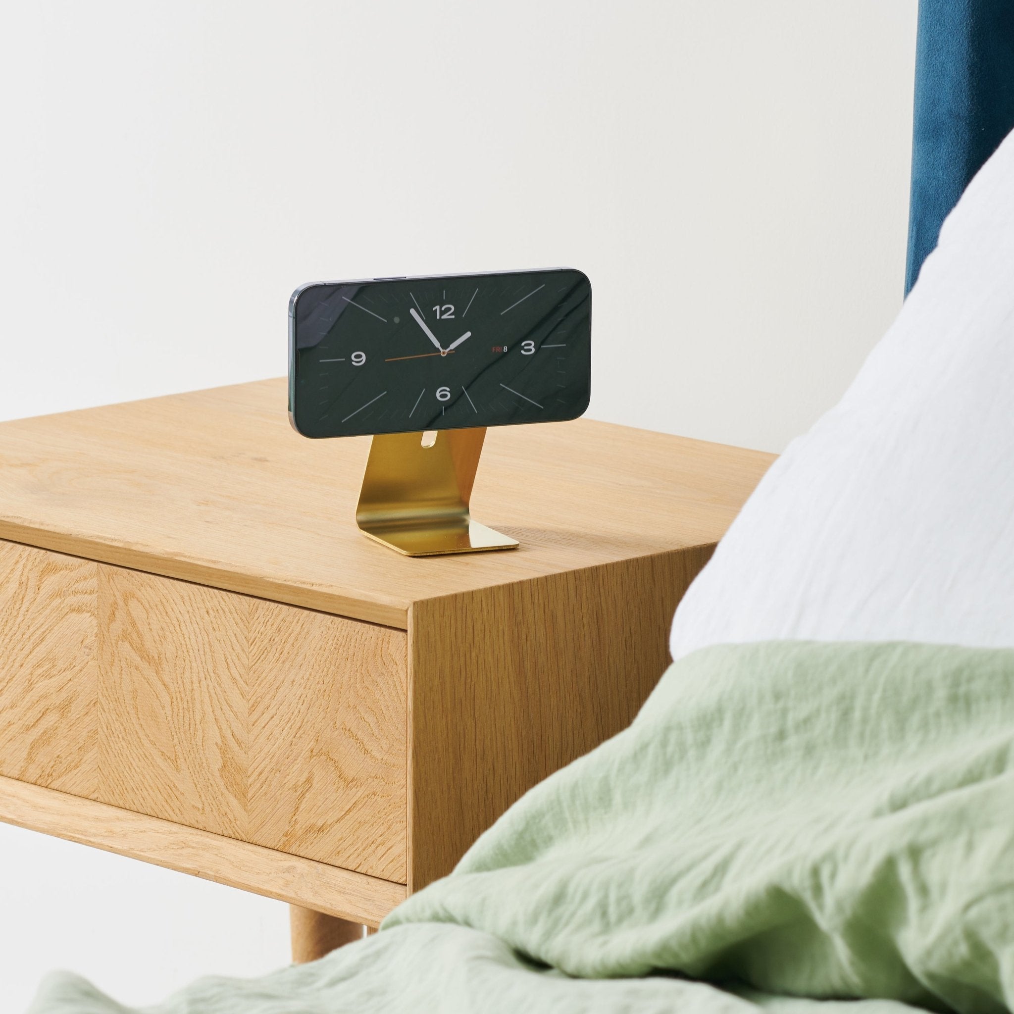 Nightstand Magsafe iPhone Dock | Solid Brass - Oakdene Designs