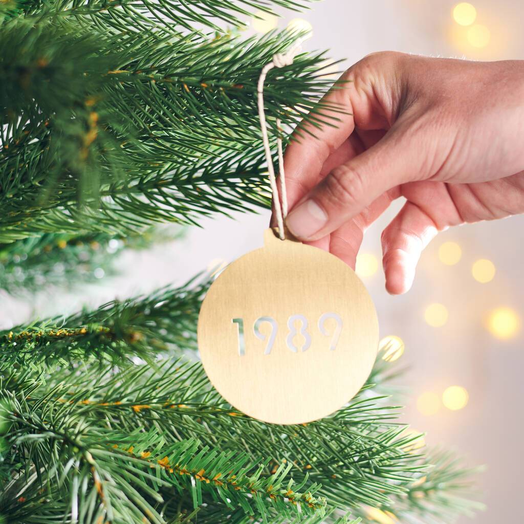 Oakdene Designs Christmas Decorations Personalised Solid Brass Special Date Christmas Bauble