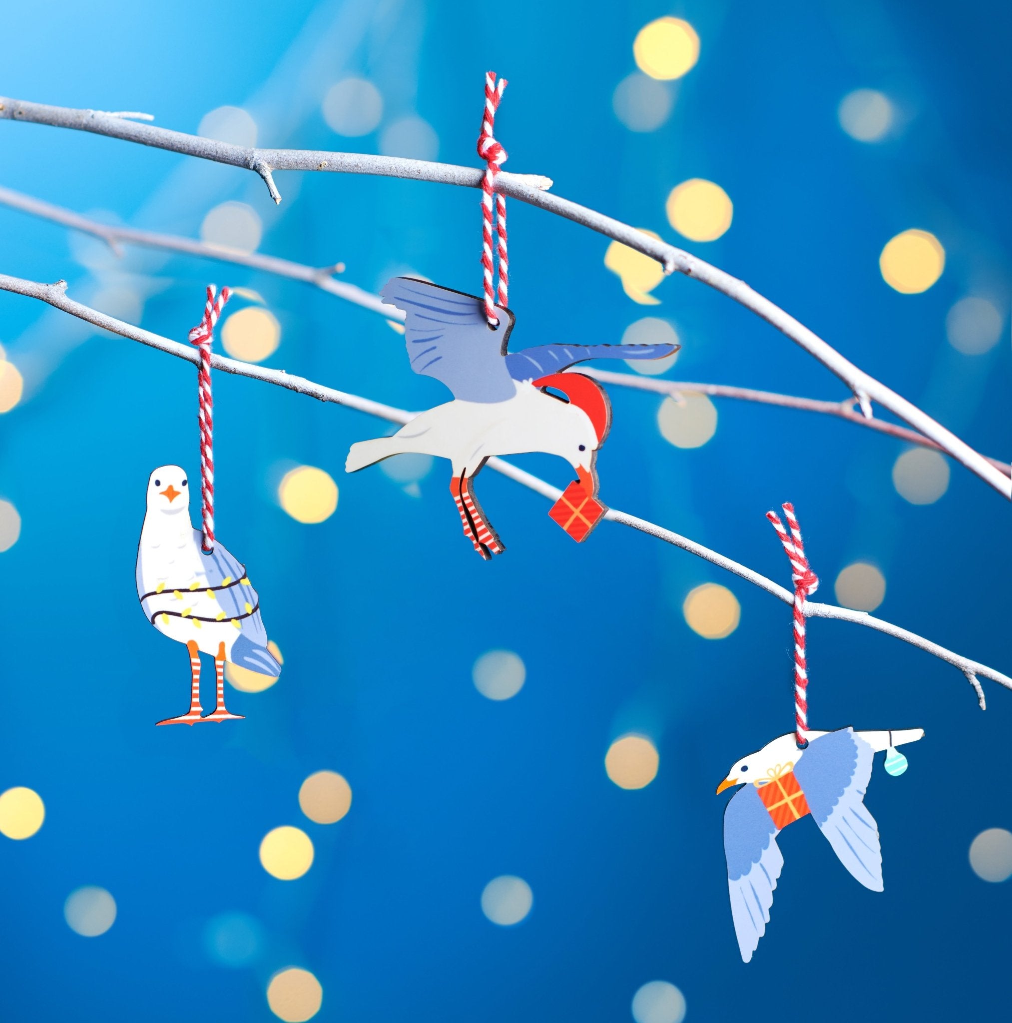 Oakdene Designs Christmas Decorations Set Of Three Festive Seagull Christmas Decorations