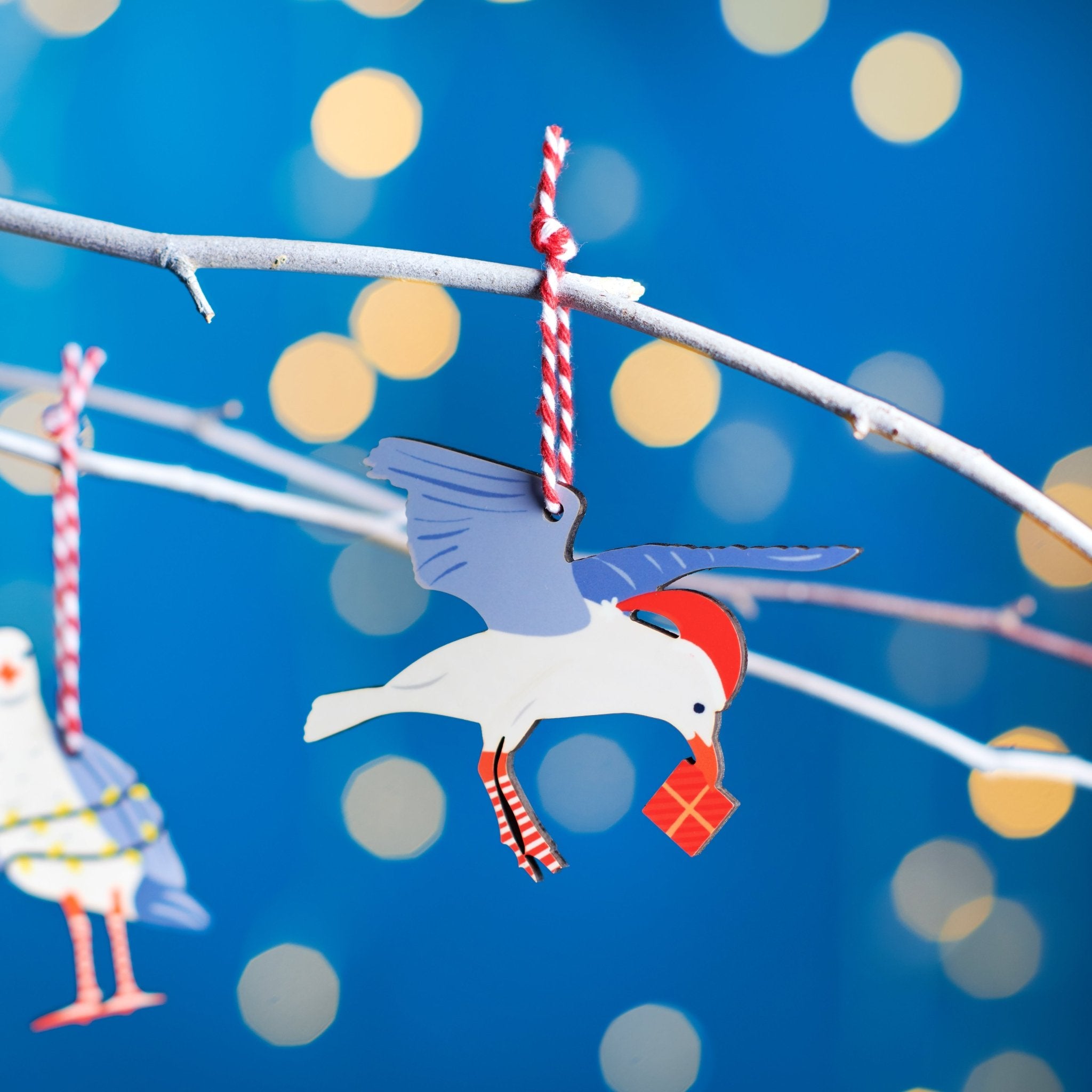 Oakdene Designs Christmas Decorations Set Of Three Festive Seagull Christmas Decorations