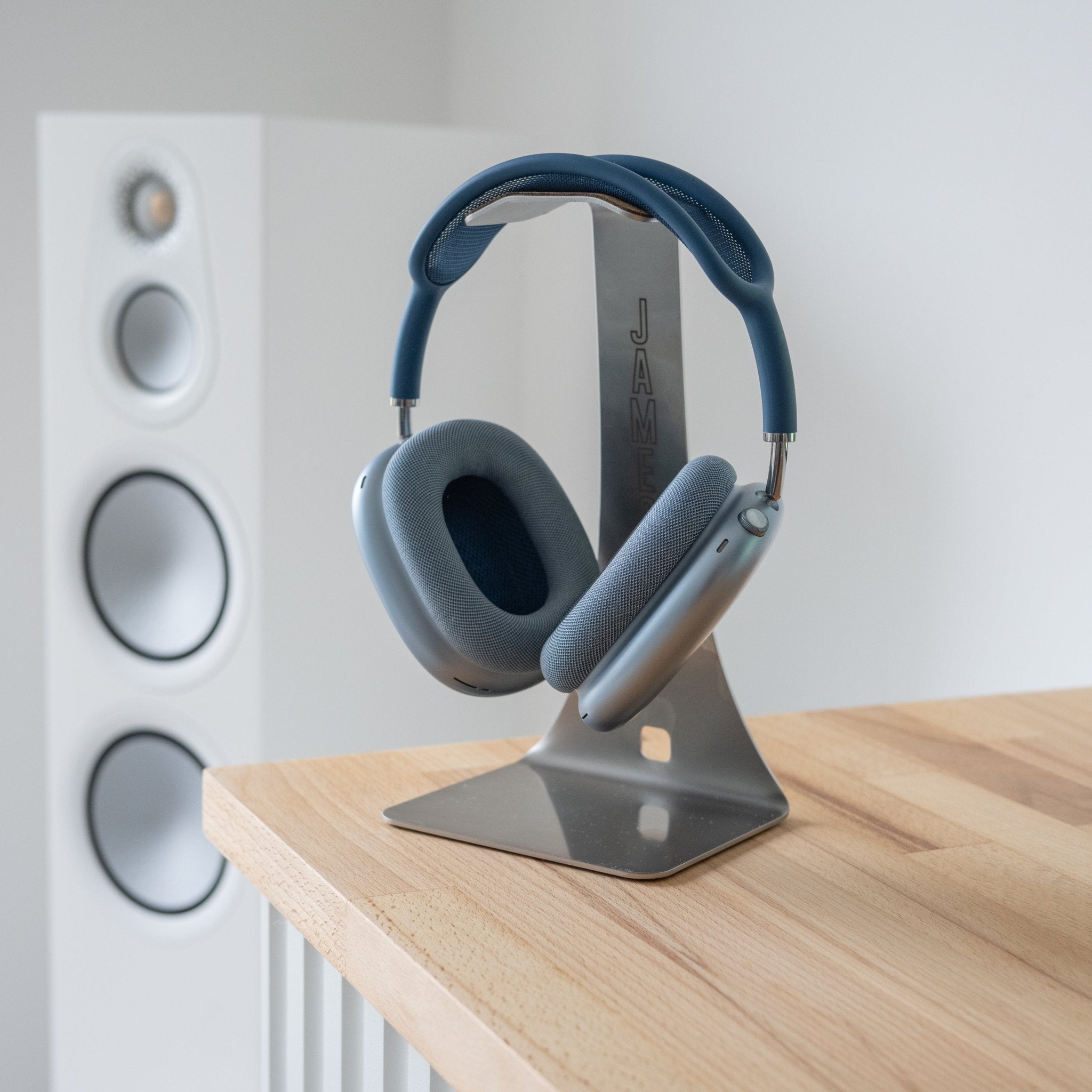 Oakdene Designs Home Decor Personalised Solid Stainless Steel Headphone Stand