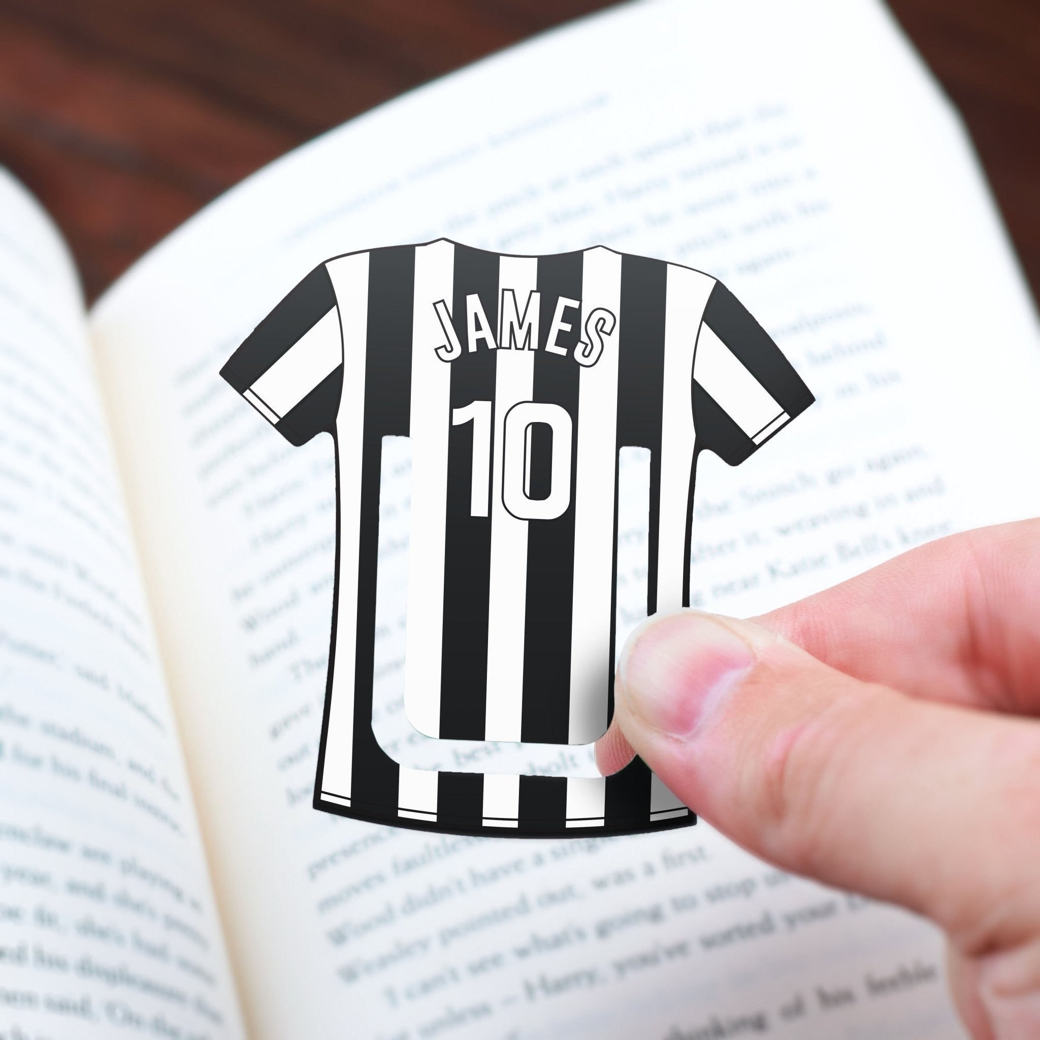 Oakdene Designs Keepsakes & Tokens Personalised Football Team Mini Bookmark