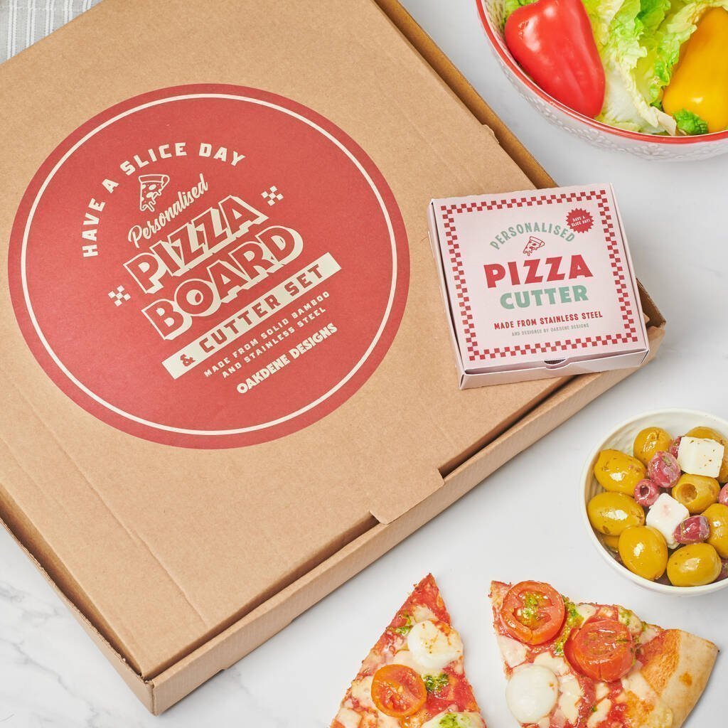 Personalised Pizza Board And Cutter Set - Oakdene Designs